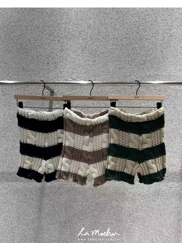 橫條紋針織短褲